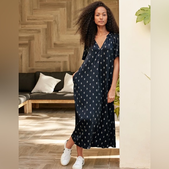 NWT THE WHITE COMPANY Printed Washed-Satin Midi Dress in Navy/Ecru - Picture 6 of 11